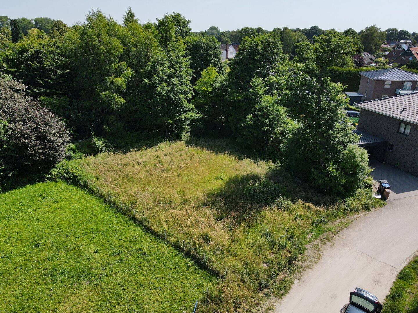 Erschlossenes Baugrundstück für ein Einfamilienhaus oder Doppelhaus in Horst, 25358 Horst (Holstein)
