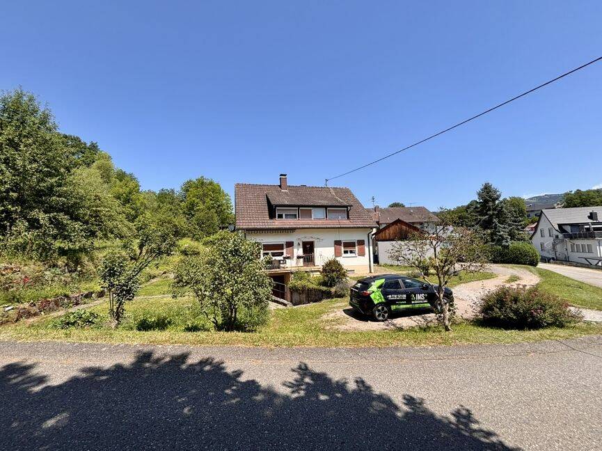 Charmante 3 Zimmerwohnung mit großem Garten, 79664 Wehr