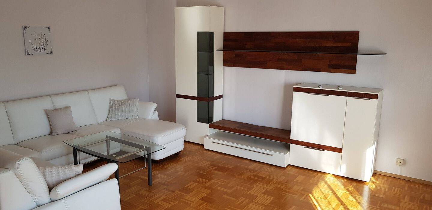 Helle 2,5-Zimmer-Wohnung mit Balkon, Garage & Aufzug – urbanes Wohnen mit Komfort, 66299 Friedrichsthal
