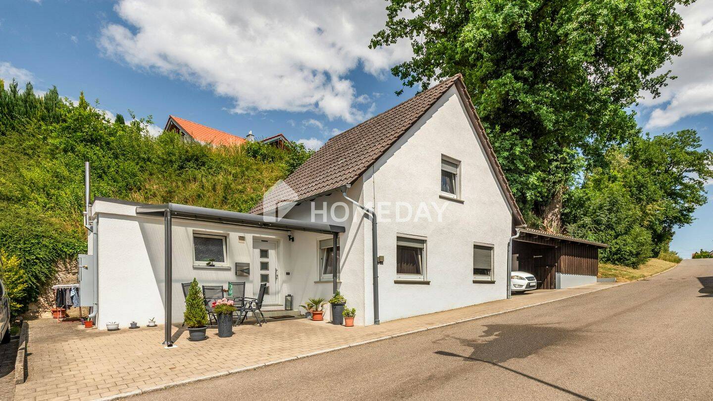 Modernisiertes EFH mit durchdachter Raumaufteilung, Terrasse und Garage, 88499 Riedlingen