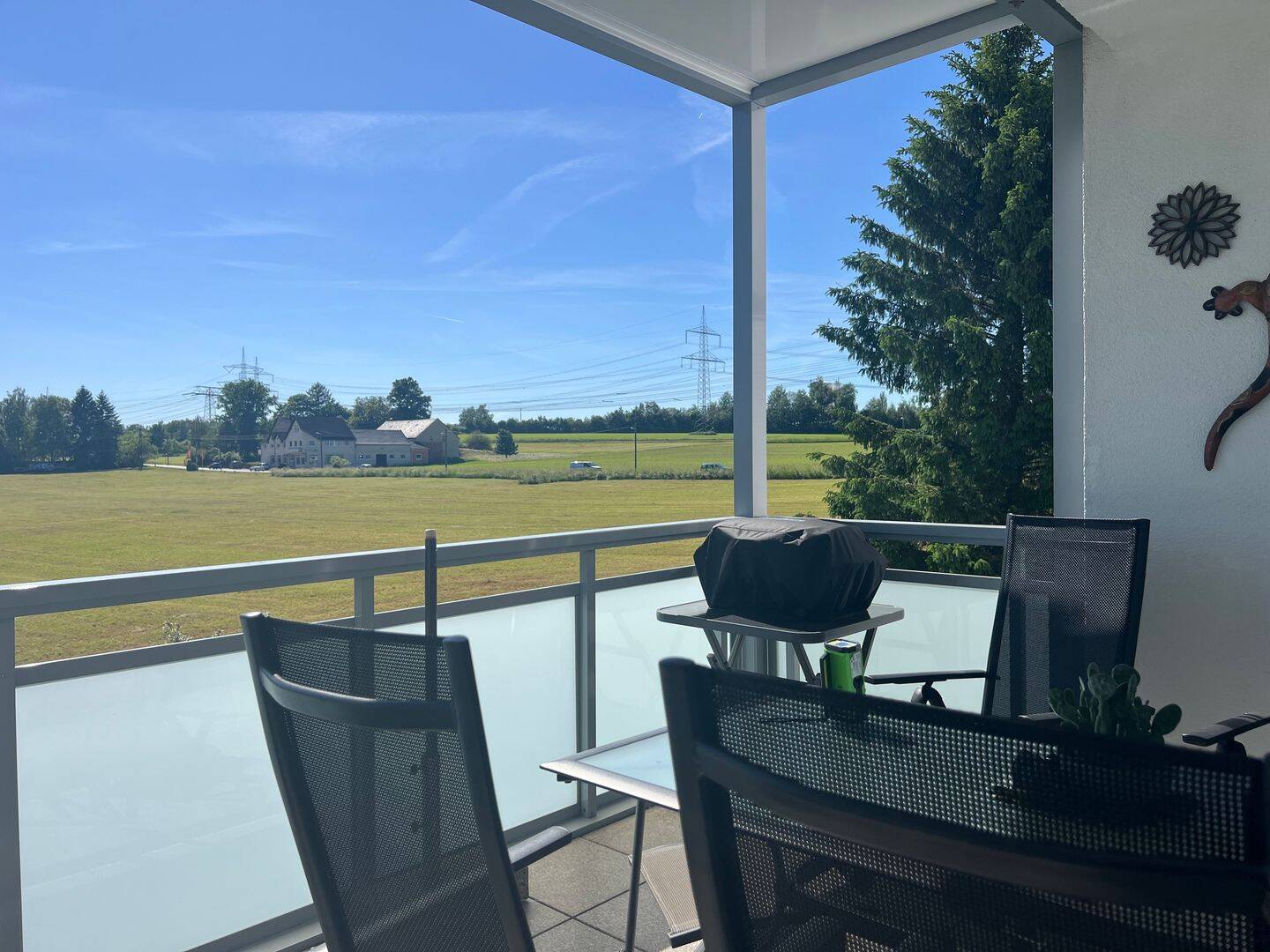 Exklusive 4-Zimmer-Wohnung mit Terrasse, Garten und unverbaubarem Fernblick | Chemnitz-Wittgensdorf, 9228 Chemnitz (Murschnitz Wittgensdorf Zentrum)