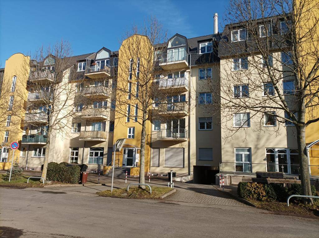 attraktive 3 Raum Wohnung mit Balkon , Lift und Stellplatz, vermietet, 9125 Chemnitz (Altchemnitz Bernsdorf Erfenschlag Harthau Reichenhain)