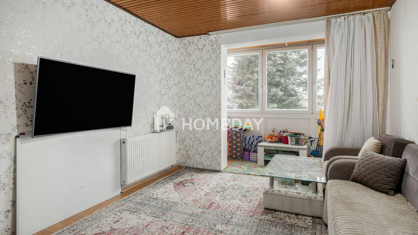 Vermietete 3-Zimmer-Wohnung mit Wintergarten im zweiten Obergeschoss, 28197 Bremen