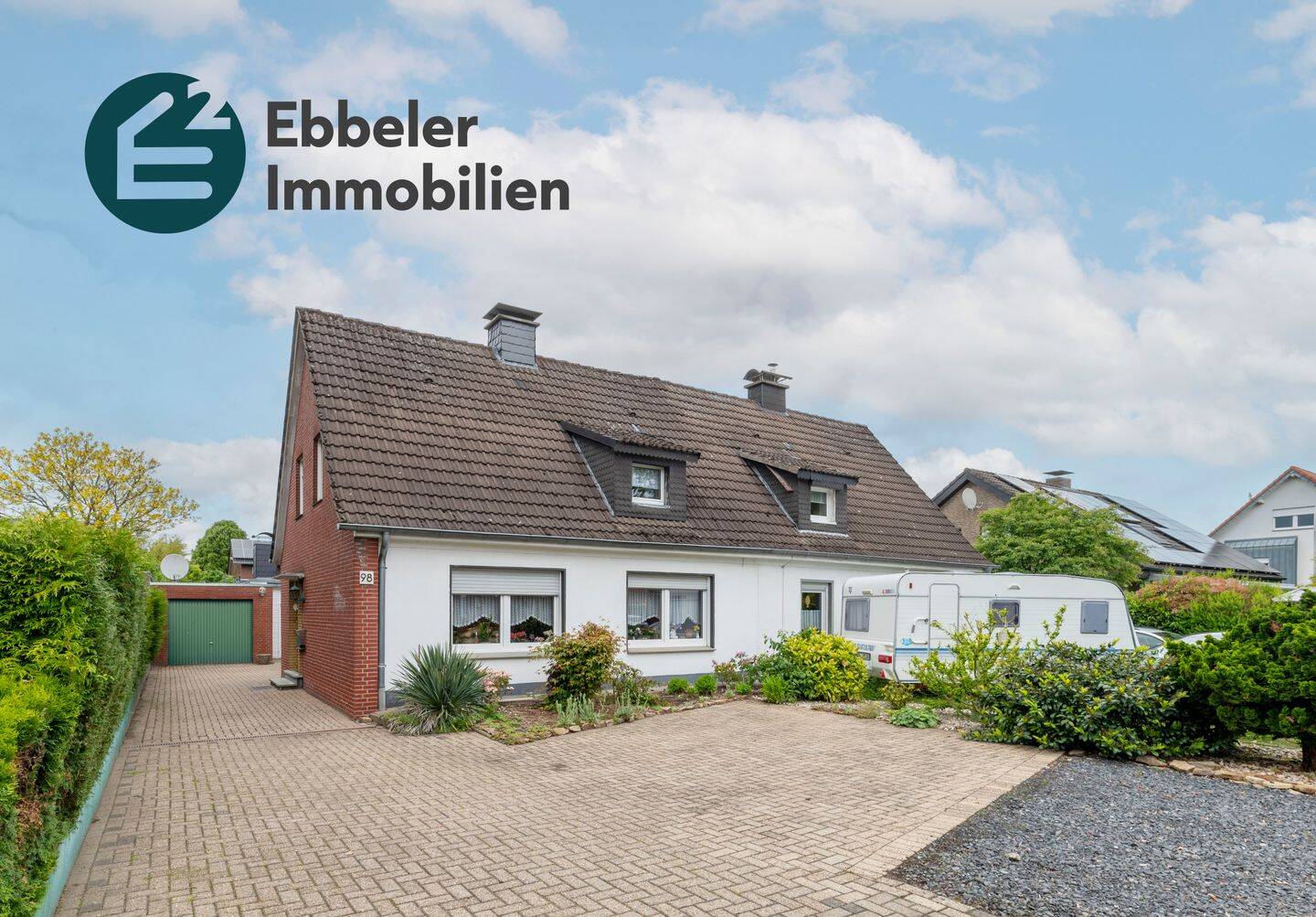 Geräumiges Doppelhaus auf Erbpacht, 46325 Borken