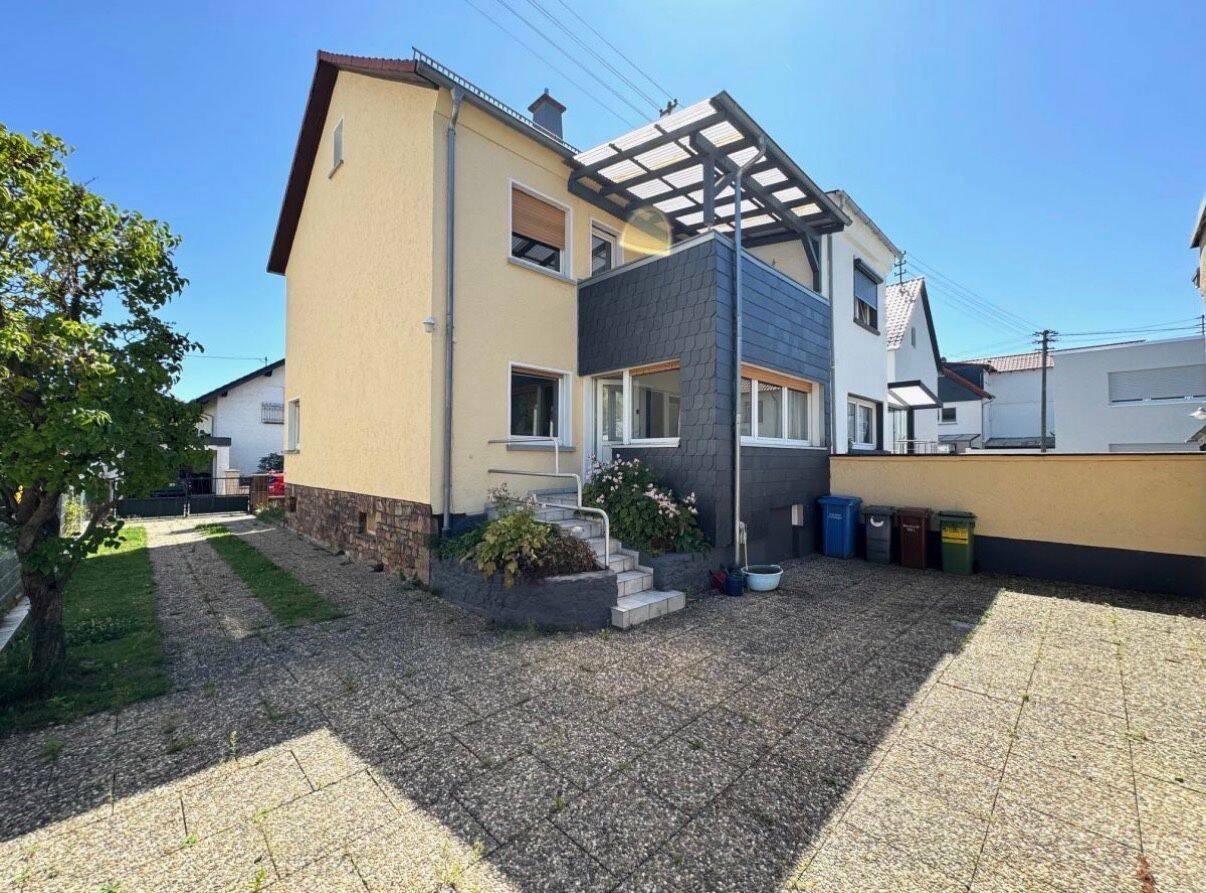 WG Zimmer, 65795 Hattersheim am Main