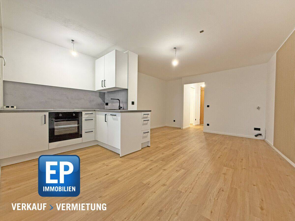 Kernsaniertes Apartment mit neuer Einbauküche zum Erstbezug Nähe Luitpoldpark, 80807 München (Milbertshofen-Am Hart Schwabing-Freimann)