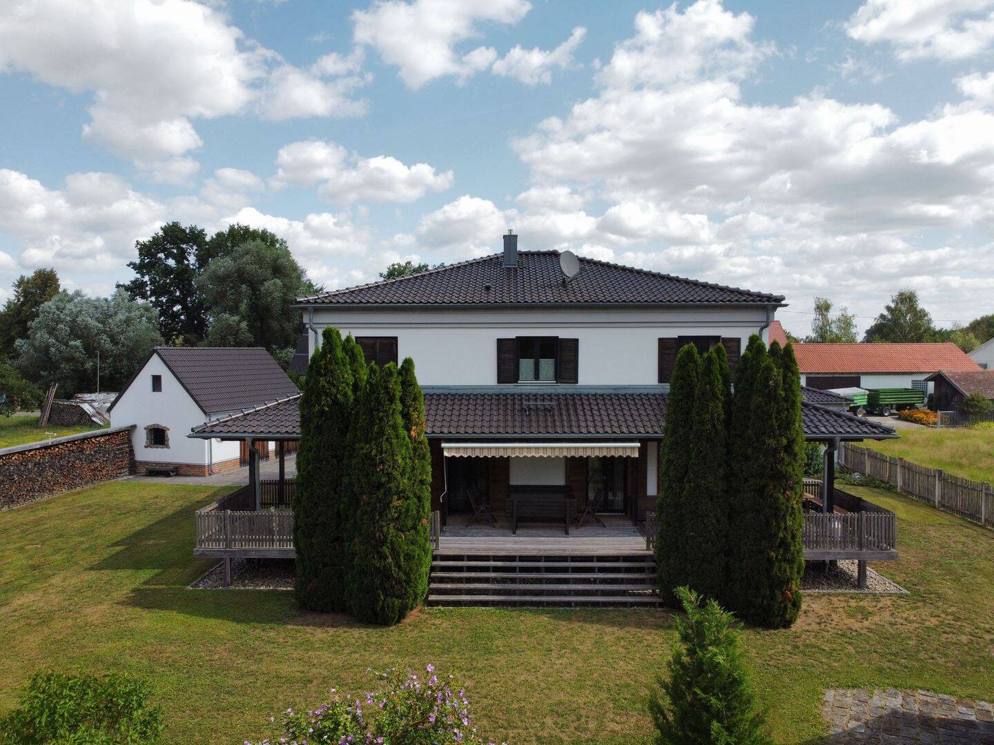 Außergewöhnliches Anwesen in Pförring mit großzügigem Wohnen und ländlichem Charme, 85104 Pförring
