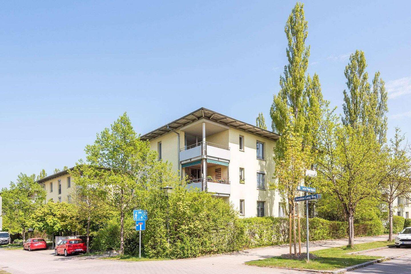 Helle 3-Zimmer Wohnung in München, Obermenzing, 81245 München (Aubing-Lochhausen-Langwied Pasing-Obermenzing)