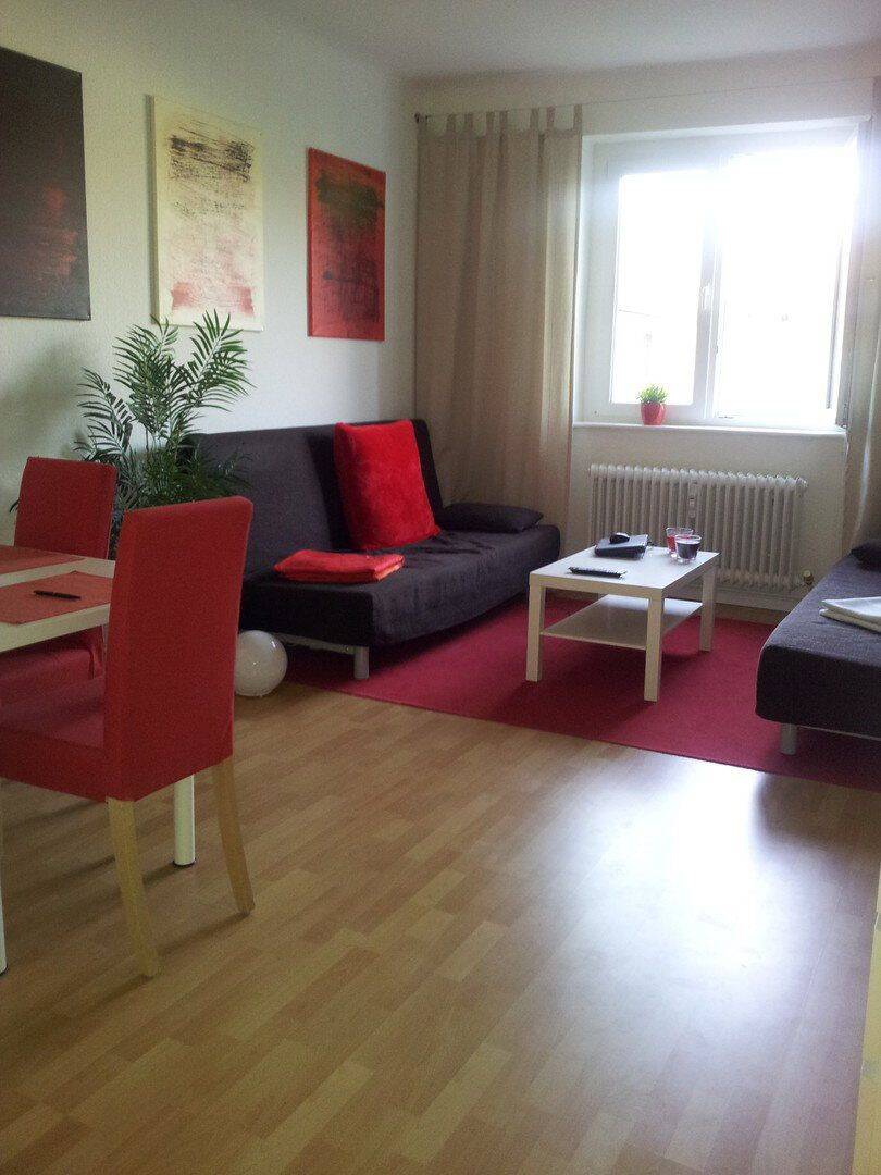 Mehrfamilienhaus -9 Eigentumswohnungen – top Lage, 4,6% Ist-Rendite – provisionsfrei + Dachrohling, 13407 Berlin (Reinickendorf)