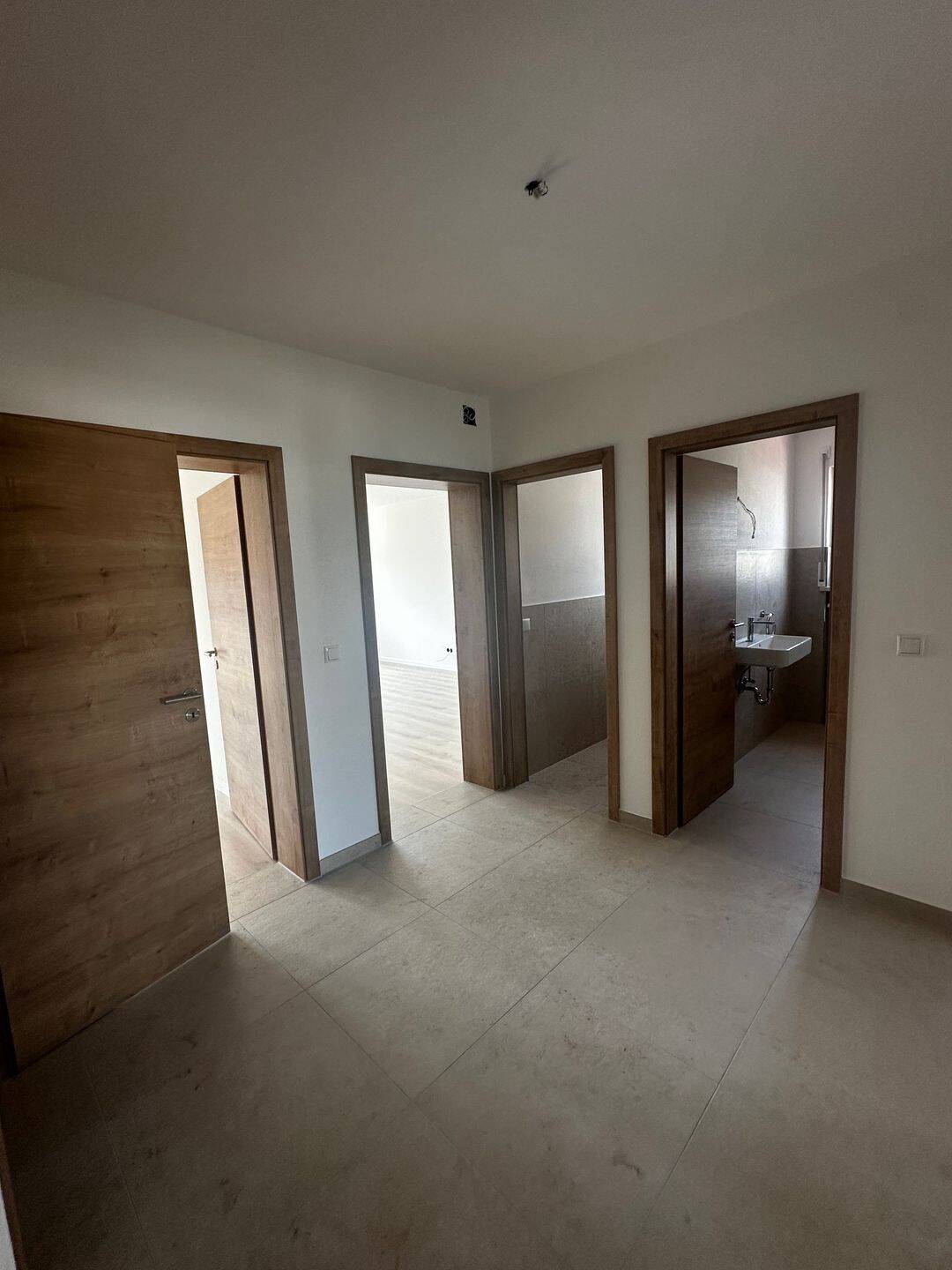 Attraktive 3-Zimmer Wohnung, 85276 Hettenshausen