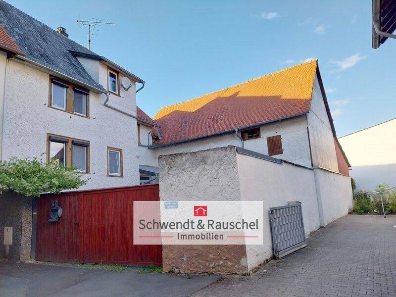 Einfamilienhaus mit Scheune und Garten in Langgöns-OT, 35428 Langgöns