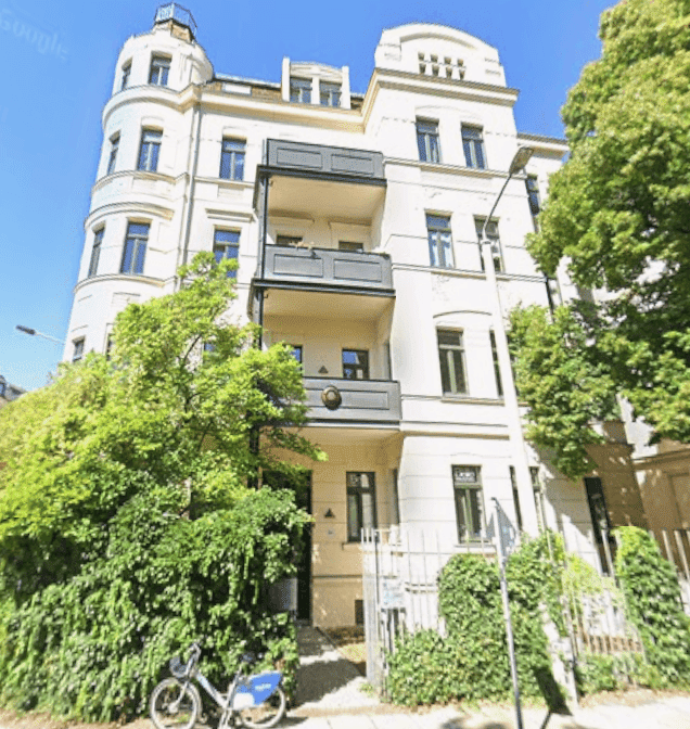4-Zimmer-Wohnung mit Balkon und Aufzug in der 3. Etage in Leipzig-August-Bebel-Straße, 4275 Leipzig (Marienbrunn Südvorstadt)