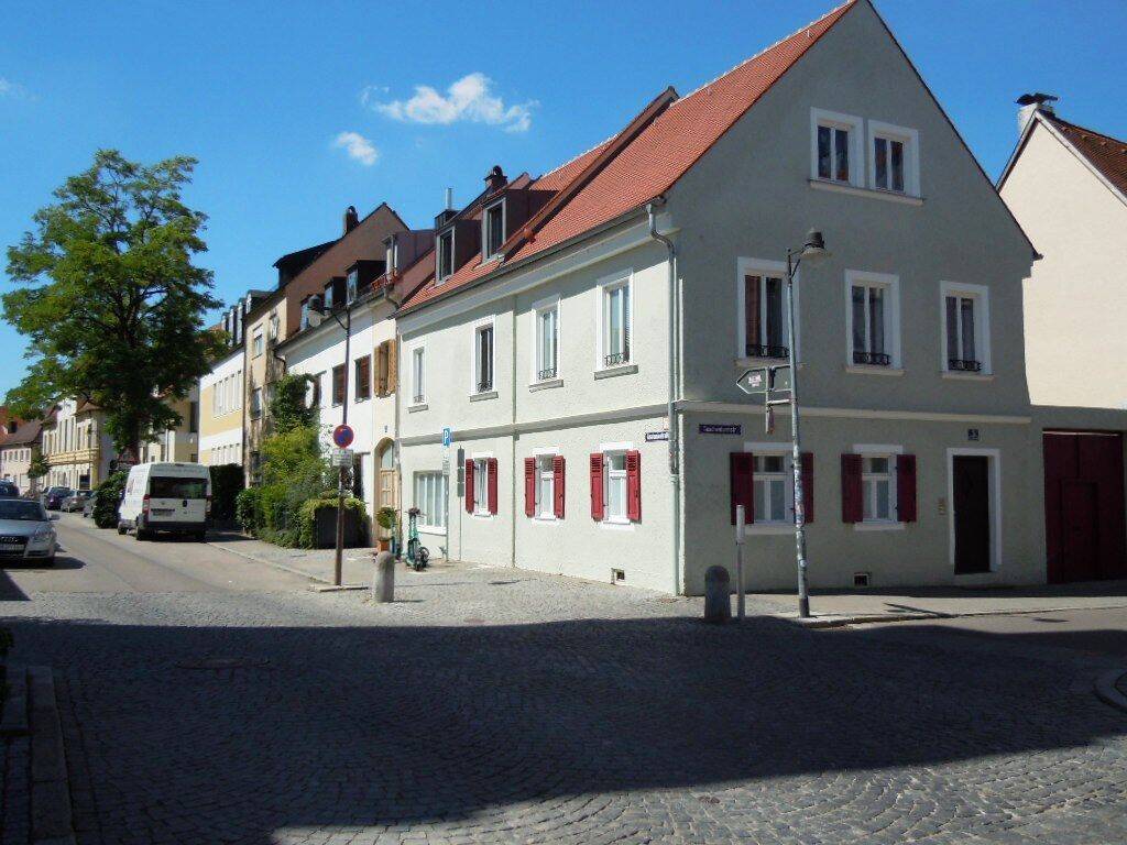 Historisches Torwächterhaus – 2+ Zimmer Maisonnette, 52m², 85049 Ingolstadt