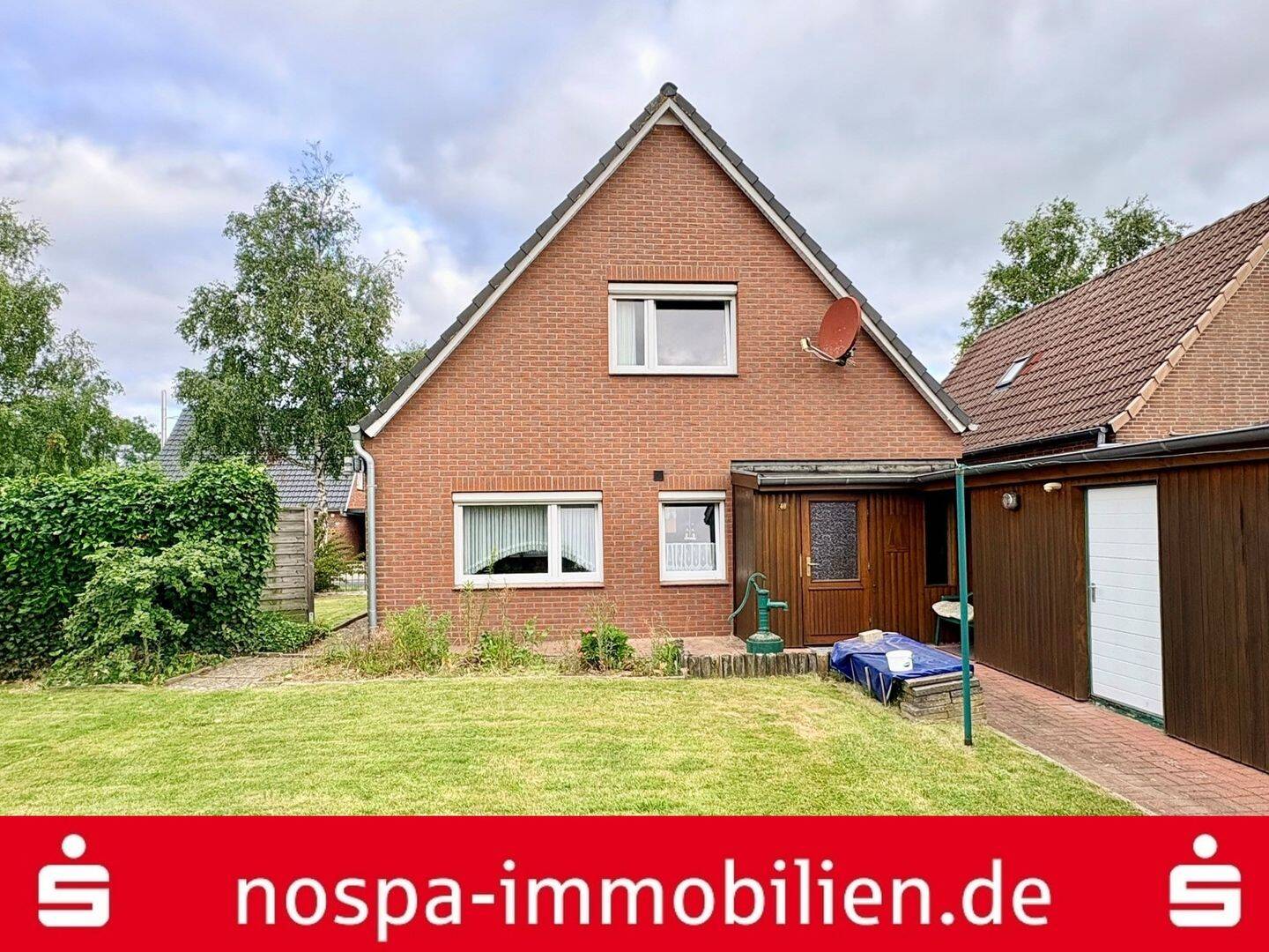 Solides Zuhause mit vielseitigen Entwicklungsmöglichkeiten auf gepflegtem Grundstück, 25832 Tönning