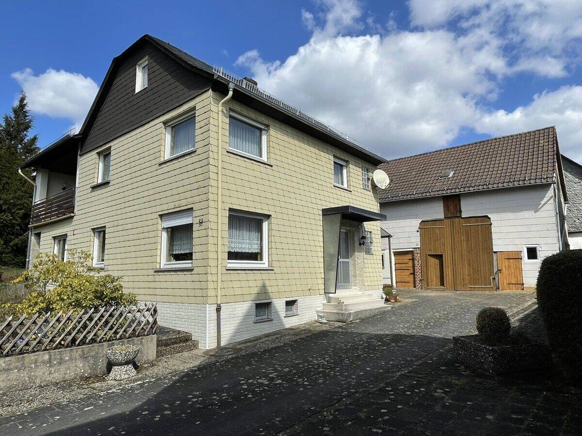 35644 Hohenahr-Mudersbach Wohnhaus mit Nebengebäuden auf einem großartigem Grundstück, 35644 Hohenahr