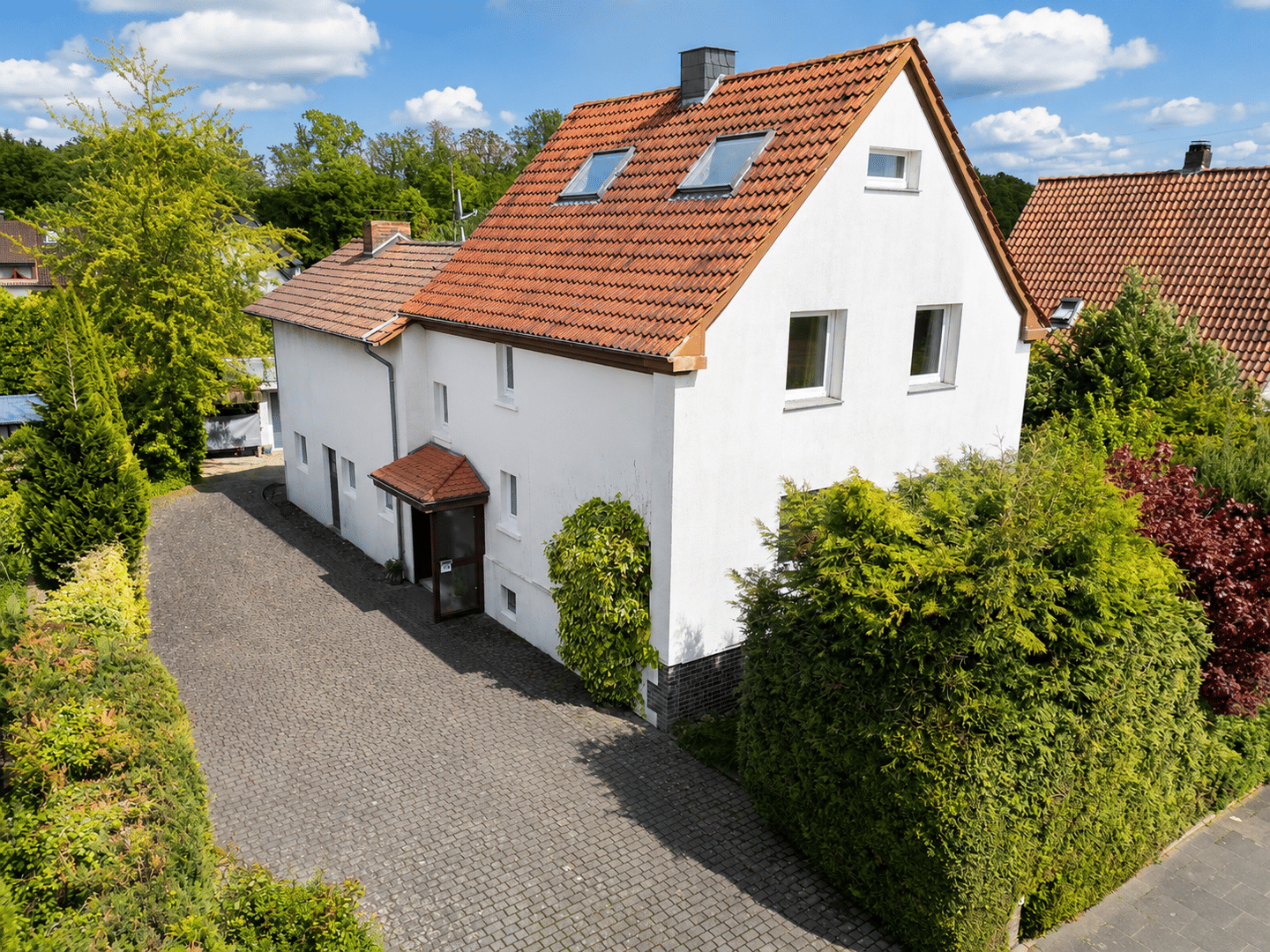 Einfamilienhaus mit Charakter auf großem Grundstück in Lage-Ohrsen, 32791 Lage