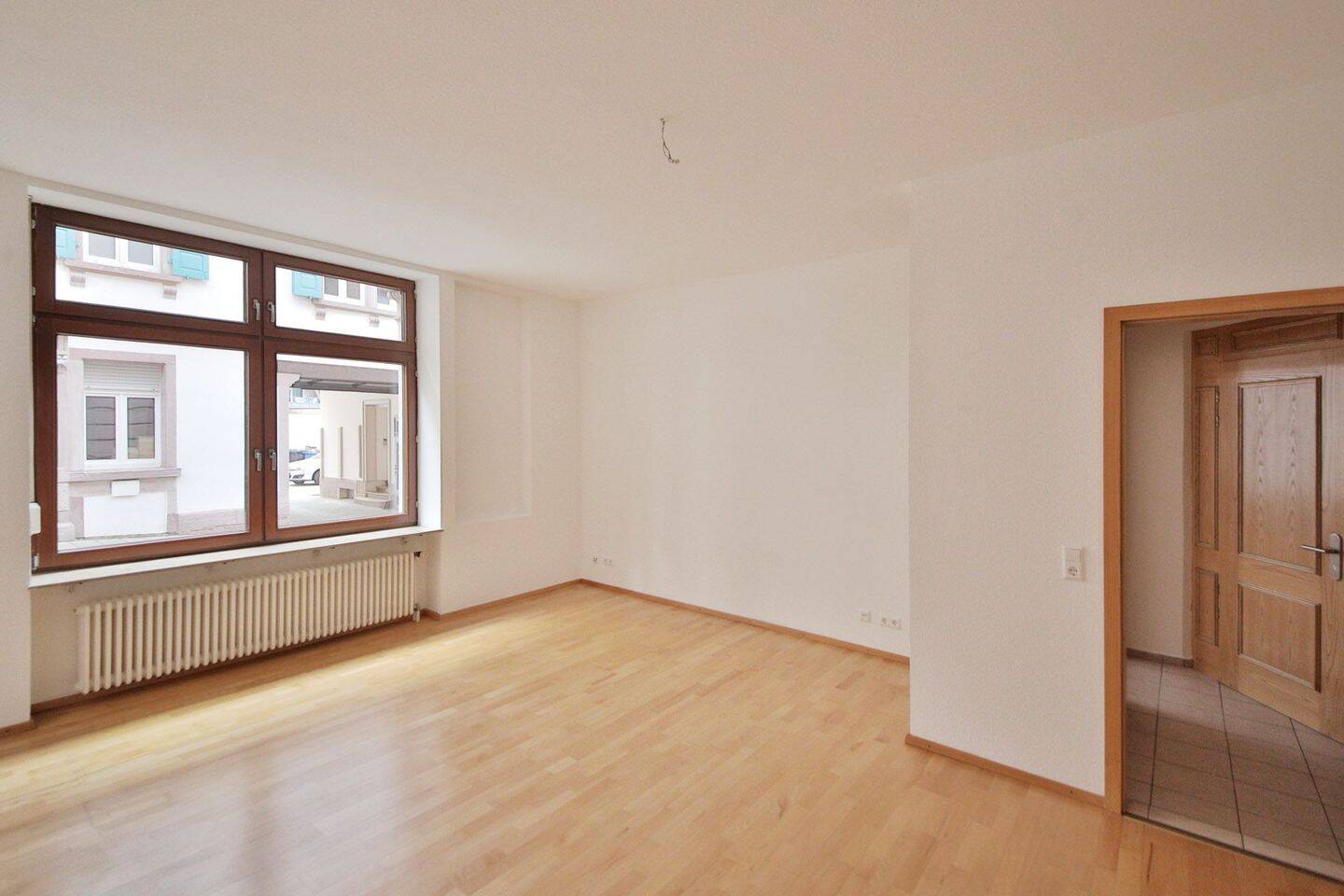 Elegante 3-Zimmer-Wohnung im historischen Gebäude mit besonderem Wohncharakter, 76530 Baden-Baden (Ebersteinburg Innenstadt Lichtental Varnhalt Weststadt)