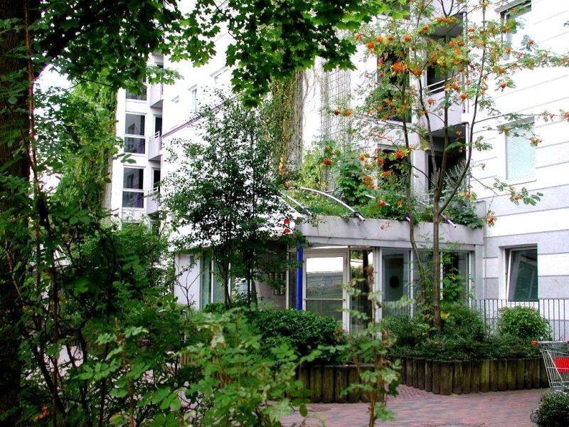 Ansprechende, weitläufige 3,5-Zimmer-Wohnung, 24109 Kiel (Hasseldieksdamm Mettenhof)