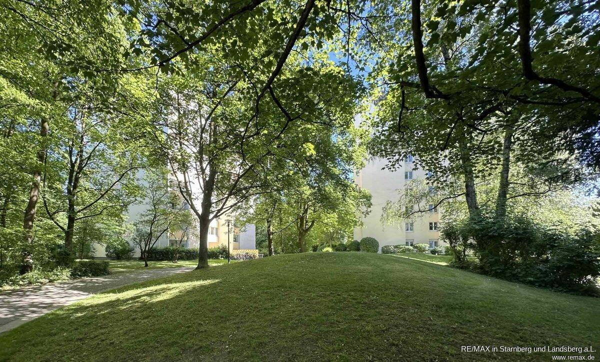 Wohnung bei St. Emmeram zum Modernisieren, 81925 München (Bogenhausen)