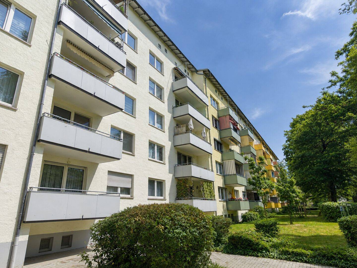 Vermietete 2-Zimmer-Wohnung mit Entwicklungspotenzial in Hanau, 63457 Hanau