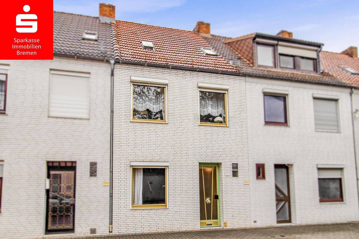 Bremen – Walle: Solides Reihenmittelhaus mit Gestaltungsspielraum, 28217 Bremen (Handelshäfen Steffensweg Utbremen Westend)