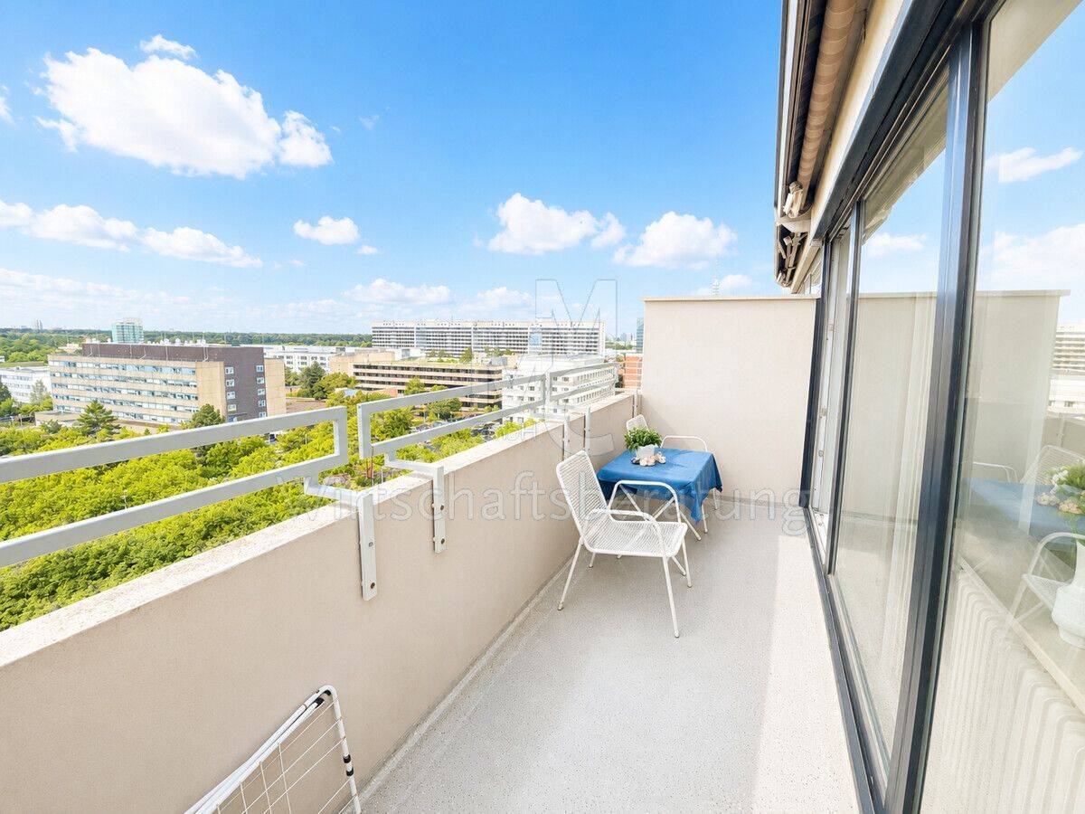 Helle 1 Zimmer Wohnung mit Ausblick auf die MHH, 30625 Hannover