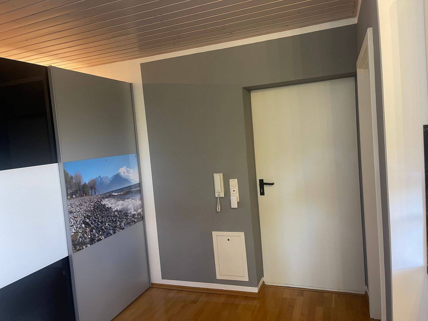 Gemütlich möbliertes Dachgeschoss-Appartement im Herzen von Erding, 85435 Erding