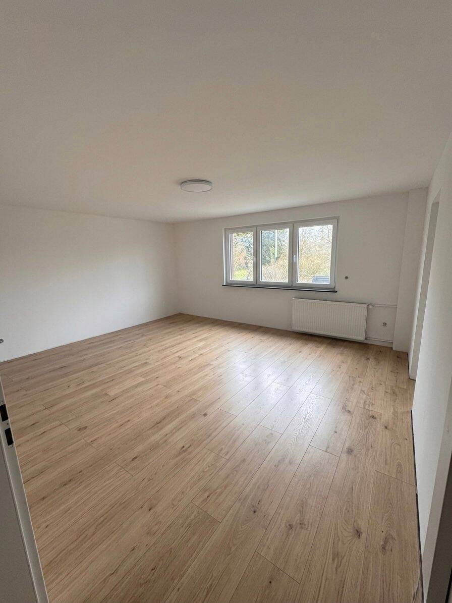 Wunderschöne, helle 3-Zimmerwohung mit Garten in Uder, 37318 Uder