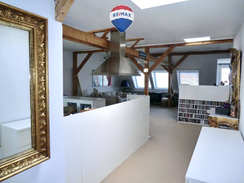 Penthouse Feeling über den Dächern Eppendorfs – Exklusives Loft mit einzigartigem Charme, 20251 Hamburg (Hamburg-Nord Alsterdorf Eppendorf Hoheluft-Ost)