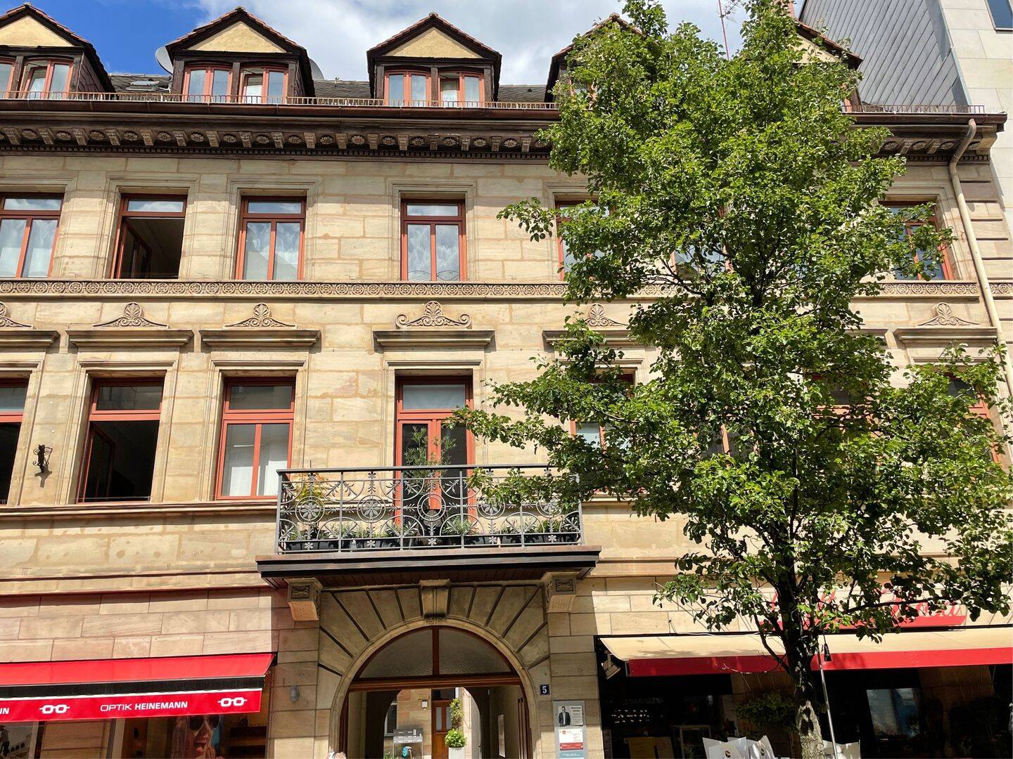 Stilvolle, helle 2-Zimmer Wohnung im Herzen von Fürth, 90762 Fürth (Innenstadt)