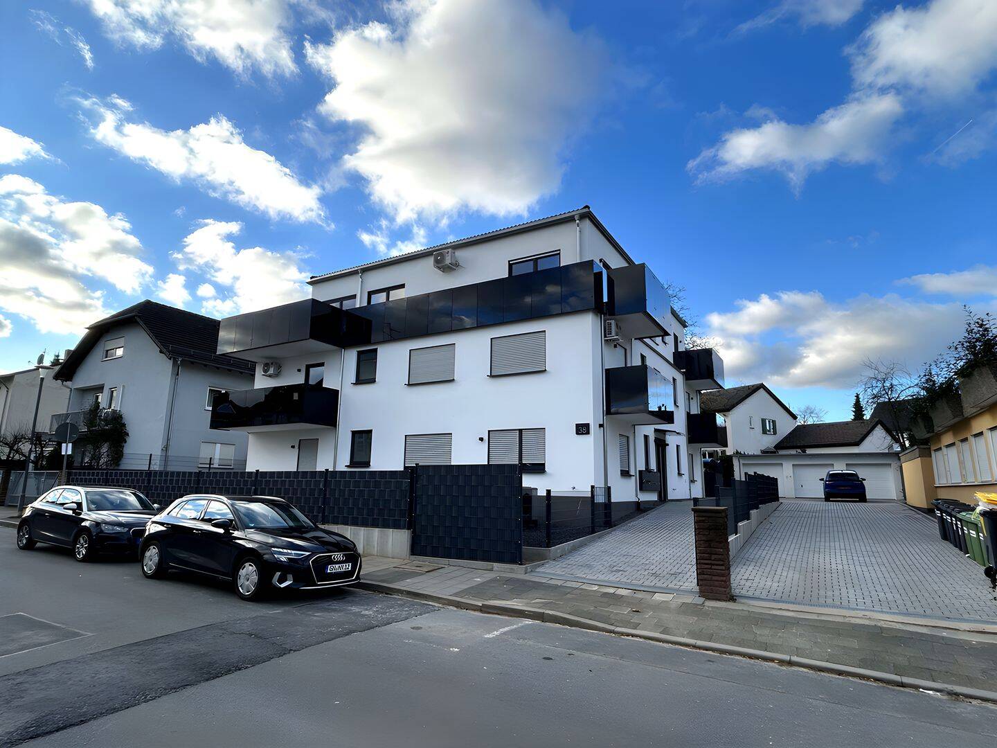 Stilvolle Penthouse-Wohnung in Offenbach- Bieber, 63073 Offenbach am Main (Bieber)