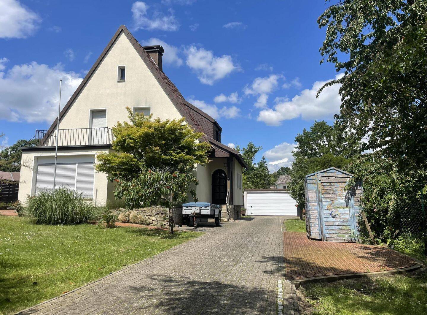 Charme, Substanz und Perspektive – Einfamilienhaus mit Doppelgarage in Bad Essen – Wittlage!, 49152 Bad Essen