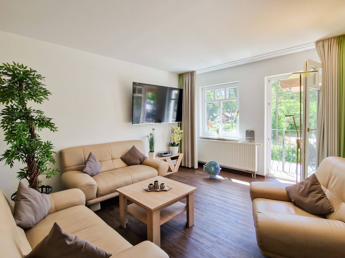 2-Zimmer-Appartment in bester Strandlage im Seebad Ahlbeck, 17419 Heringsdorf