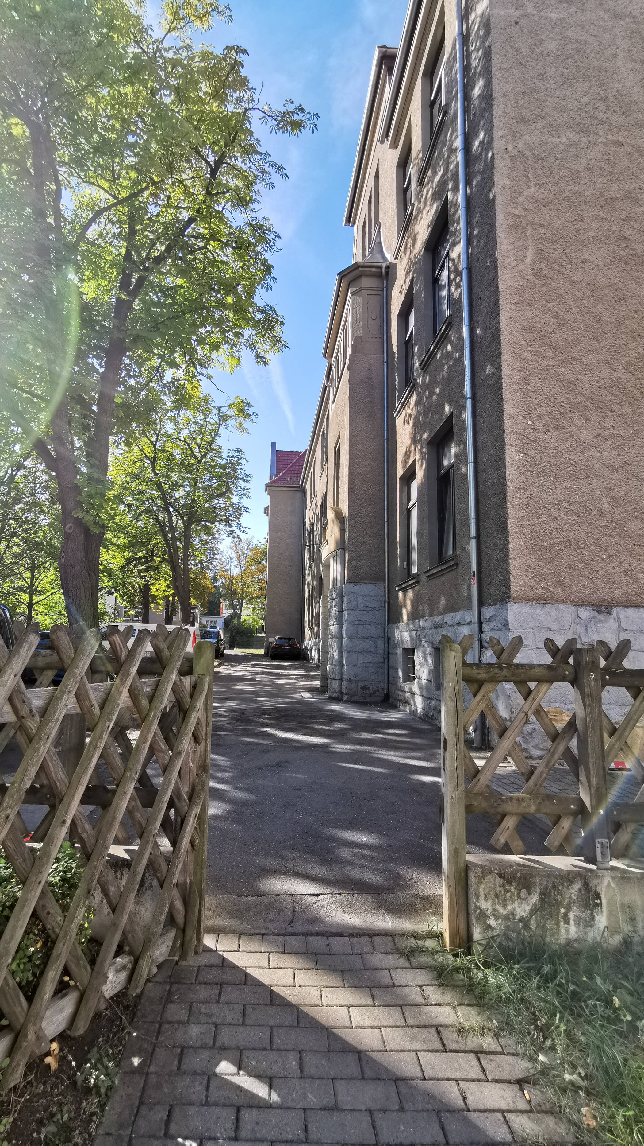 NUR für Pendler/Studenten ! (Sammelbesichtigungstermin: 05.08.2026 9:00-11:00 Uhr) Zi 319, 99096 Erfurt (Altstadt Brühlervorstadt Daberstedt Löbervorstadt Melchendorf)