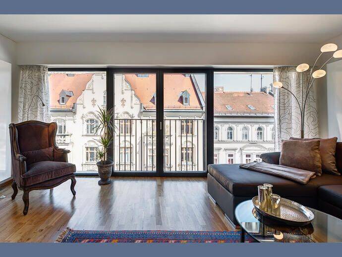 Möbliert: Premium Wohnen über den Dächern auf 2 Ebenen, 80335 München (Altstadt-Lehel Ludwigsvorstadt-Isarvorstadt Maxvorstadt Neuhausen-Nymphenburg Schwanthalerhöhe)