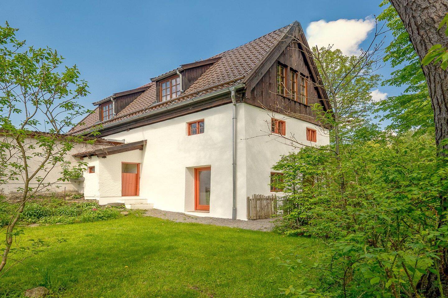 Historische Wassermühle am Lüßbach – einzigartiges Refugium auf 2.678 m² bei Berg, 82335 Berg