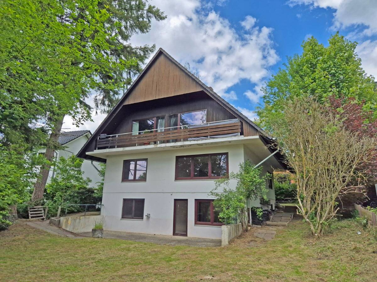 Ein- oder Zweifamilienhaus in schöner, zentraler Ortslage, 21227 Bendestorf