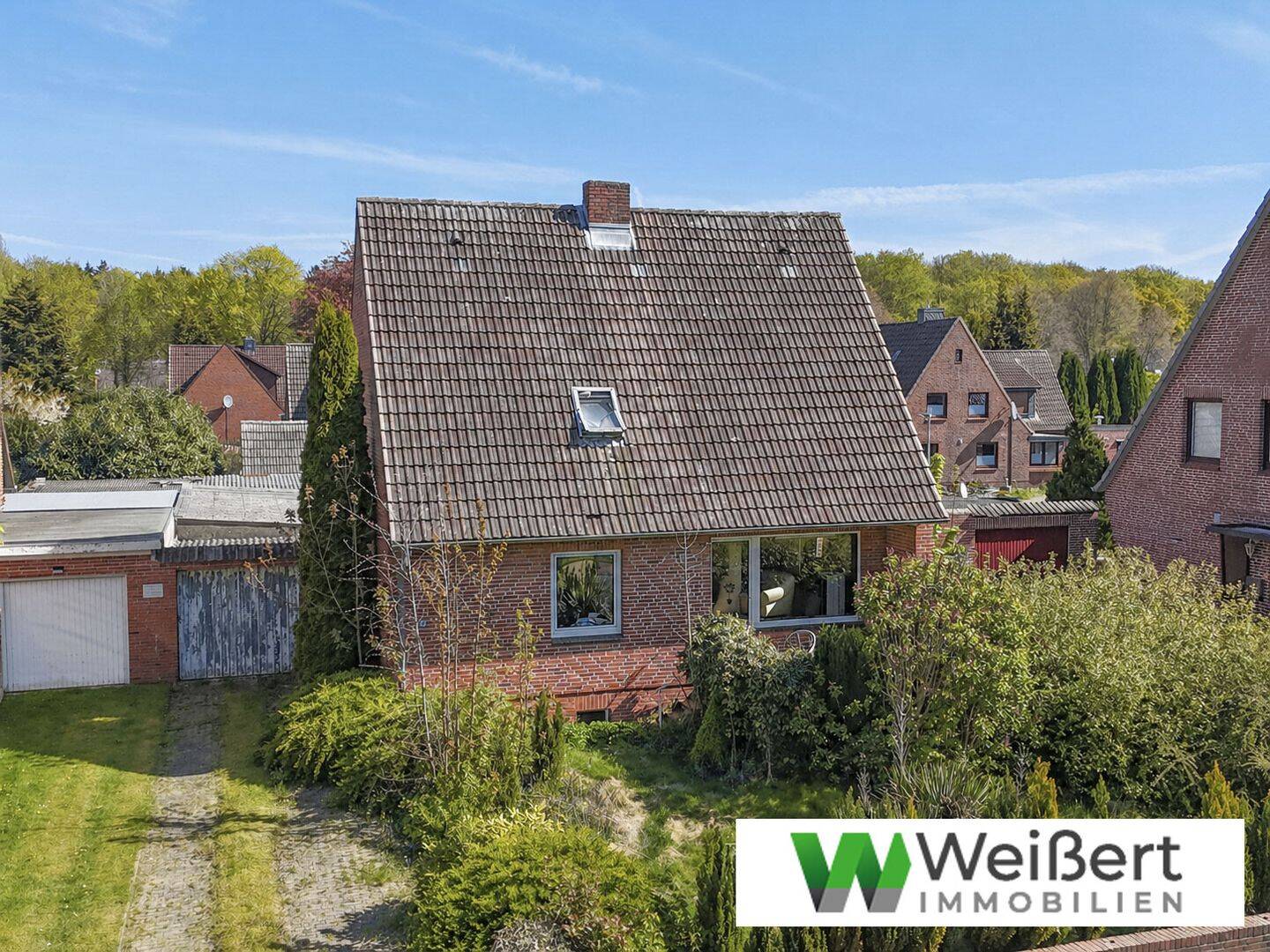 Aus Alt mach Wow: Einfamilienhaus mit Charme, Substanz & viel Platz für Ihre Visionen auf 507 m² Grdst., 25566 Lägerdorf