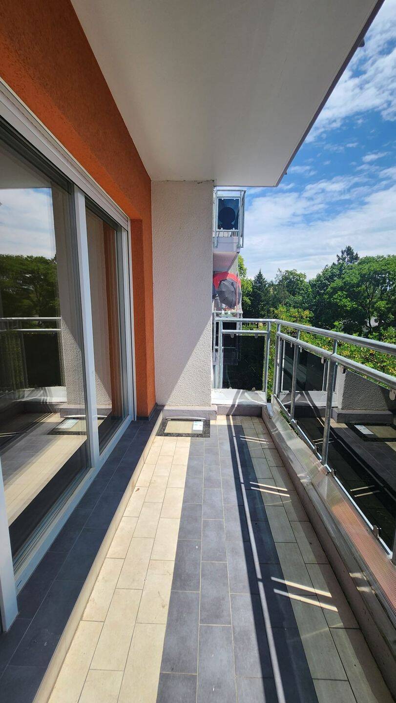 WOW helle und freundliche 3 Zi. Whg. in top Lage mit Balkon, 63065 Offenbach am Main (Offenbach am Main)