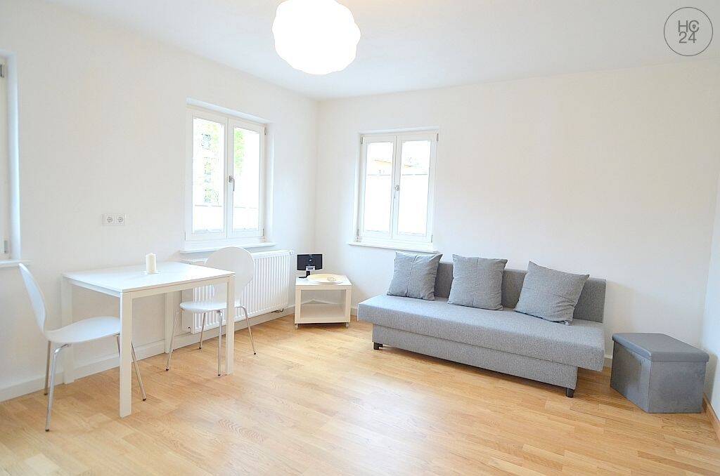 Stilvolle, modern möblierte 2-Zimmer-Wohnung mit W-LAN in Burgfarrnbach bei Nürnberg, 90768 Fürth