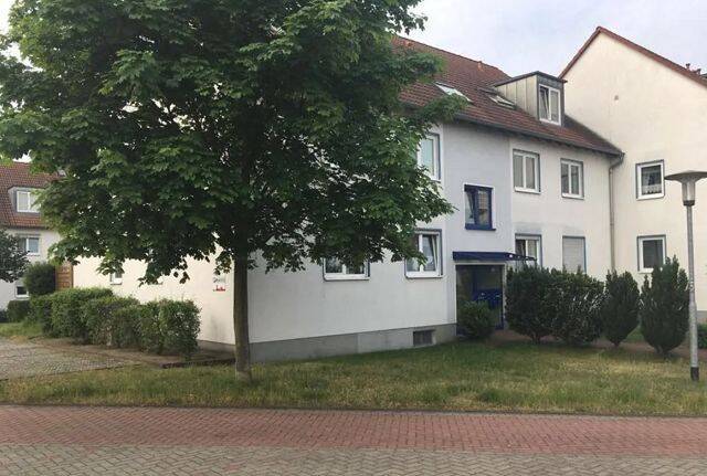 Mehrfamilienhaus in ruhiger Lage, 6869 Coswig (Anhalt)