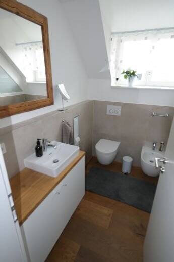schönes Anwesen in Regensburg – Süd, 93051 Regensburg (Galgenberg Großprüfening-Dechbetten-Königswiesen Kumpfmühl-Ziegetsdorf-Neuprüll)