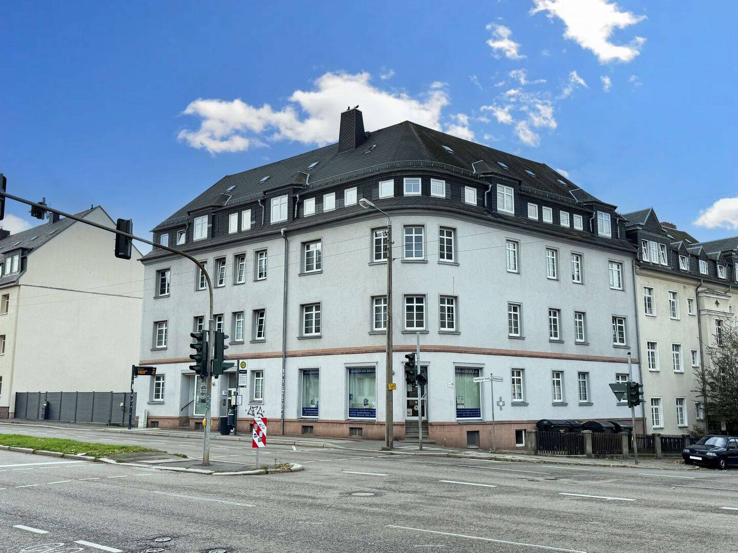 WOHN- UND GESCHÄFTSHAUS FÜR IHR PORTFOLIO | Attraktive Rendite und Wertsteigerungspotenzial, 9131 Chemnitz (Ebersdorf Hilbersdorf)