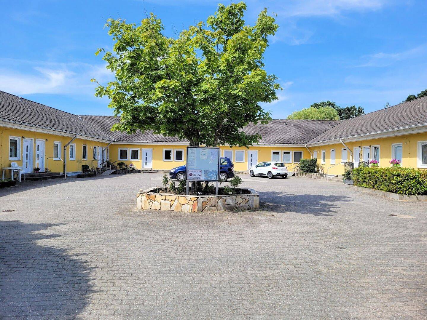 Neuer Liebhaber für Erdgeschosswohnung in ruhige Wohnlage mit Terrasse & Duschbad gesucht, 18439 Stralsund