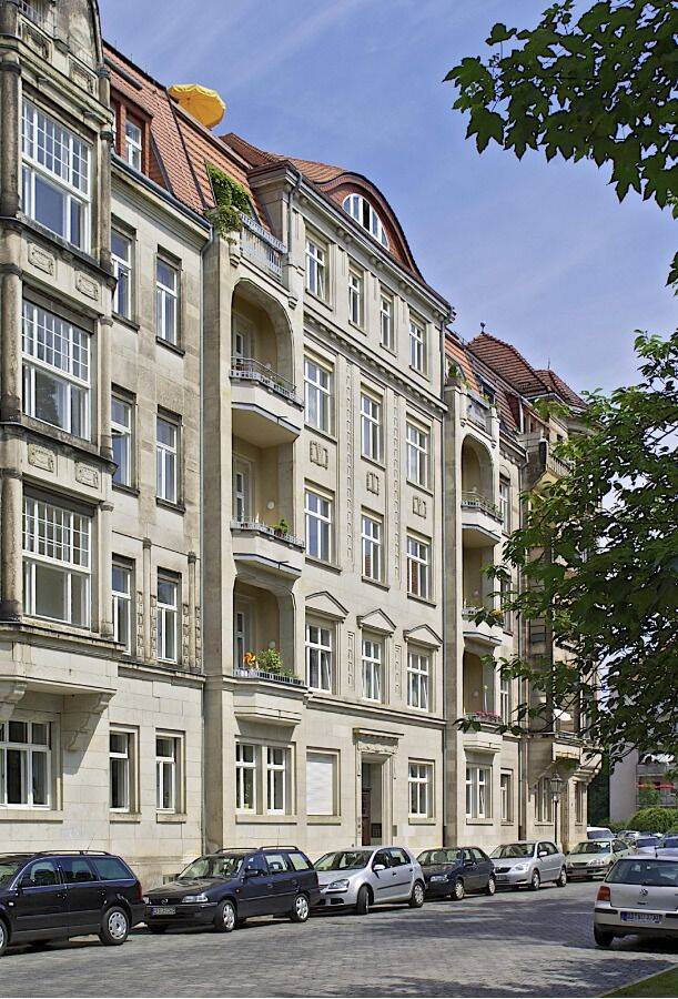 Wertstabil investieren * Denkmal * 2-Zi.-Whg. in Dresden-Striesen mit Fernblick * 4. OG mit Aufzug, 1309 Dresden