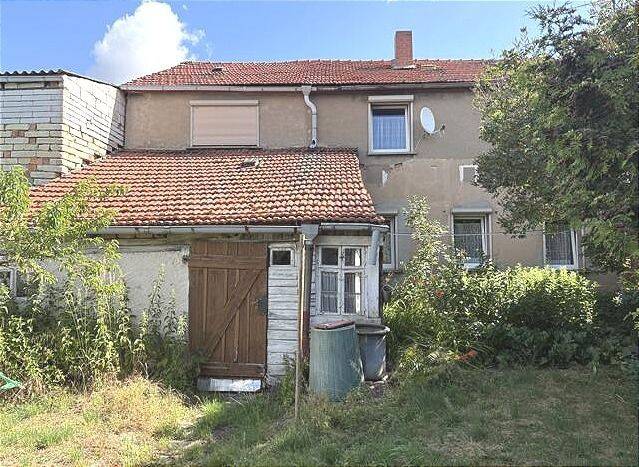 Sanierungsbedürftiges Einfamilienhaus mit Garten in Heldrungen, 6577 An der Schmücke (Heldrungen)