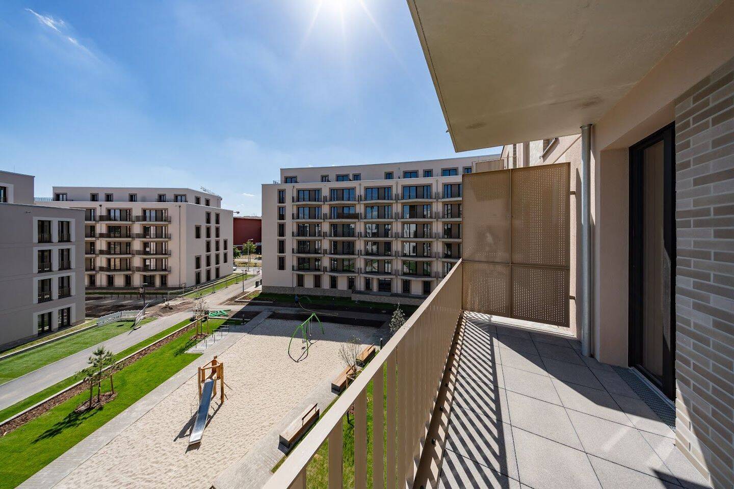 Neubauwohnung an der Waterkant mit Balkon und 2 Bädern / WBS 220, 13599 Berlin (Spandau)