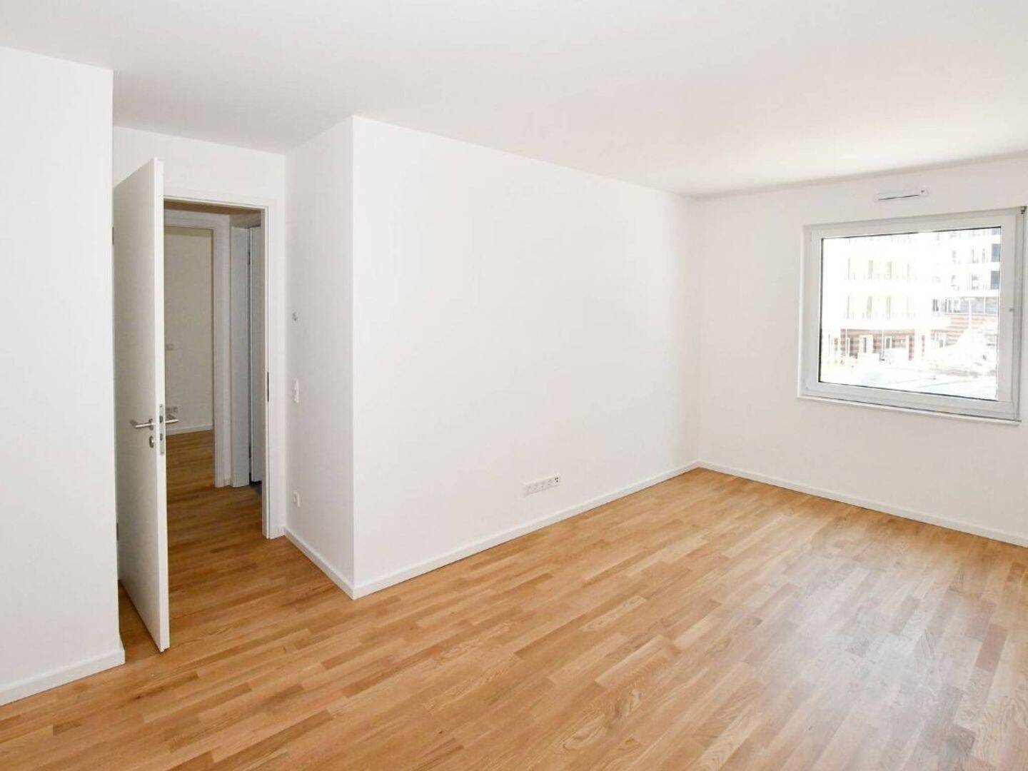 ** Exklusive und helle 3-Zimmer-Neubauwohnung mit Balkon zu vermieten! **, 60314 Frankfurt am Main (Fechenheim Ostend)
