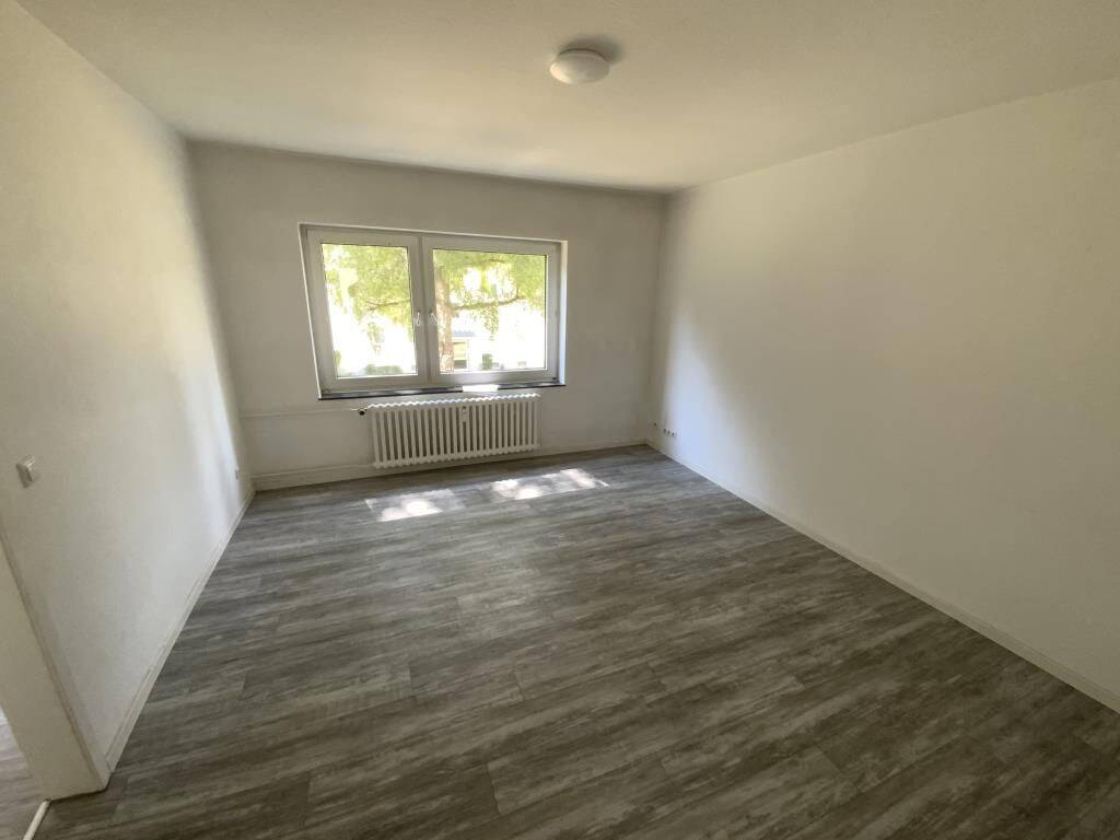 bezugsfertig: schöne 2-Zimmer-Wohnung in Plettenberg Kersmecke, 58840 Plettenberg