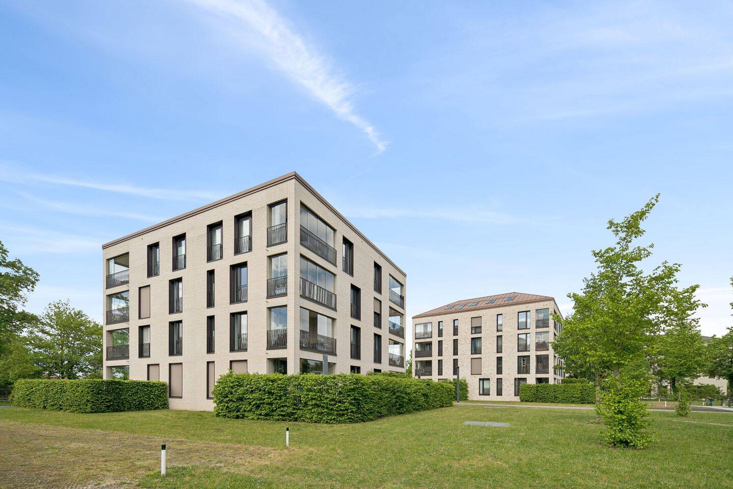 Wohnen auf zwei Ebenen in Haar: Helle 3-Zimmer-Maisonette mit Süd-Loggia im Jugendstilpark, 85540 Haar (Trudering-Riem)